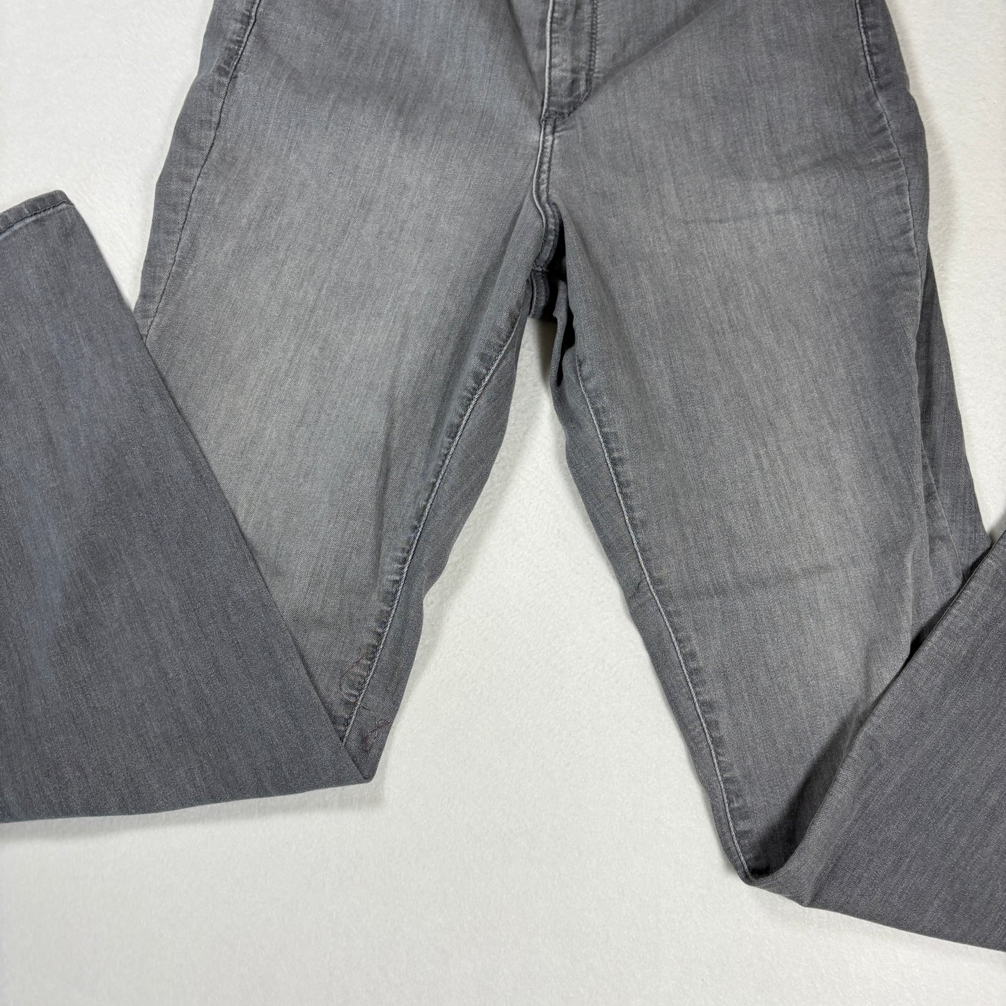 Universal Thread Womens Jeans Sz 10/30R Gray Denim High Rise Straight Y2K