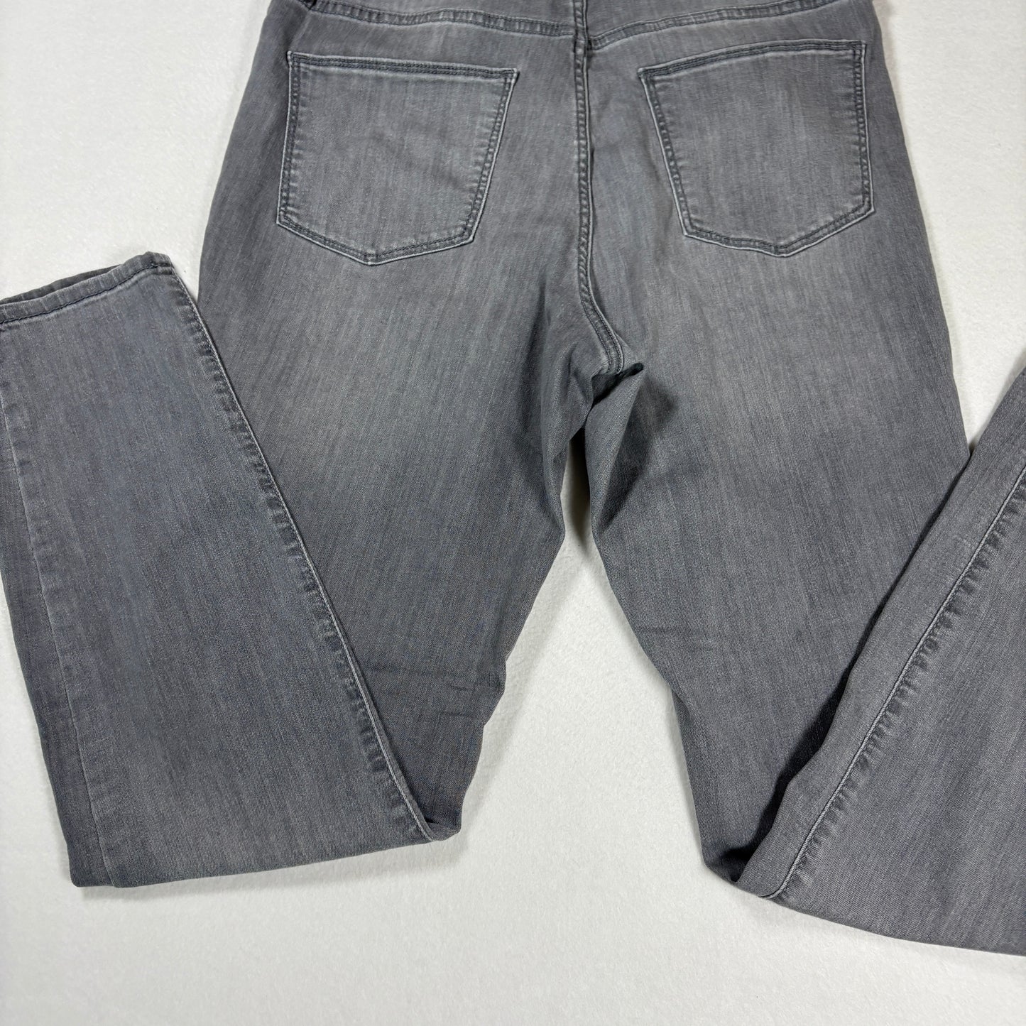 Universal Thread Womens Jeans Sz 10/30R Gray Denim High Rise Straight Y2K