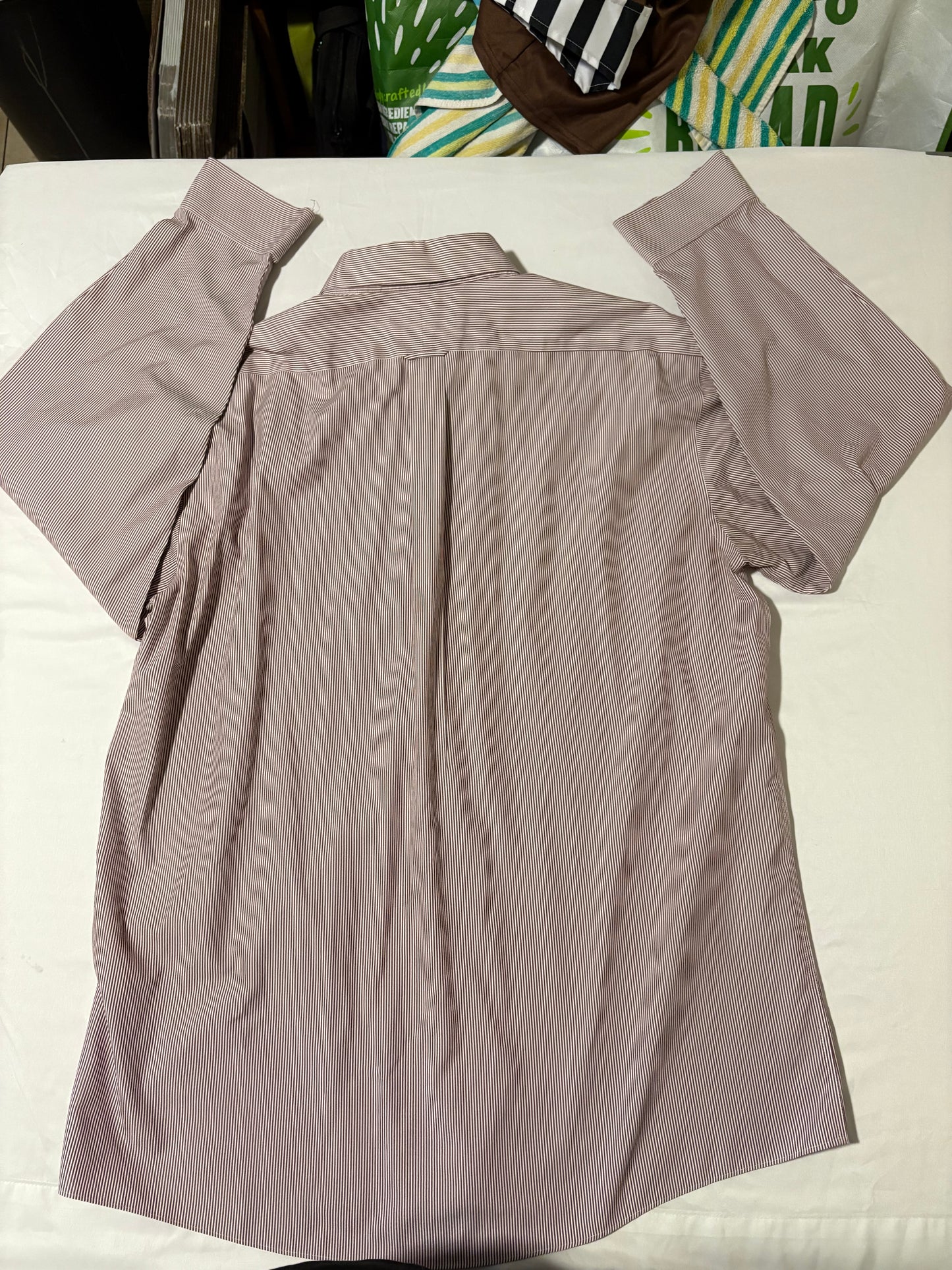 Gold Label Roundtree & Yorke 17 35 Dress Shirt Long Sleeve Non Iron 100% Cotton Stripe