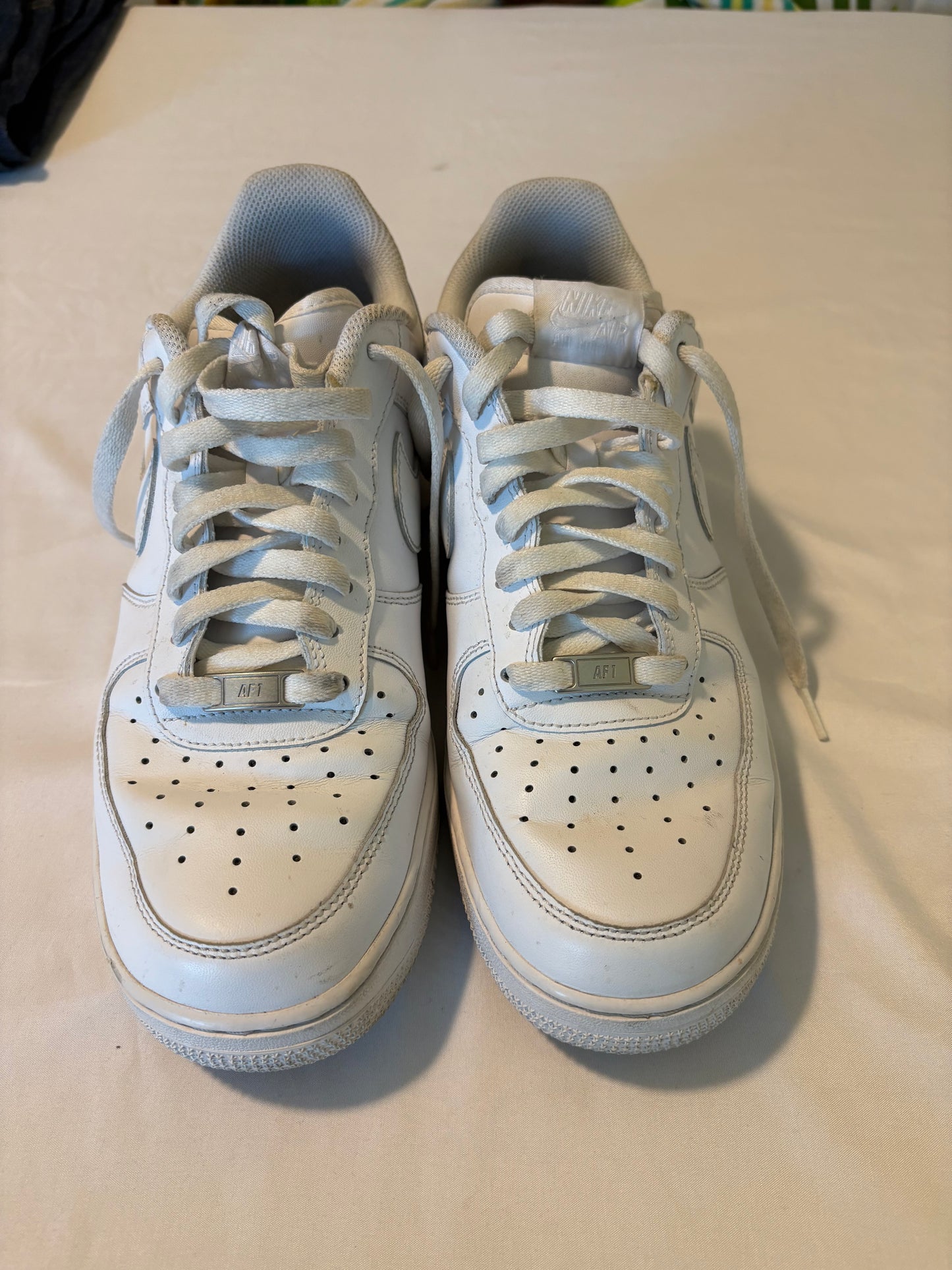 Nike Air Jordan 1 Low SE Men’s Size 10.5 White 852542-116 Original Clean