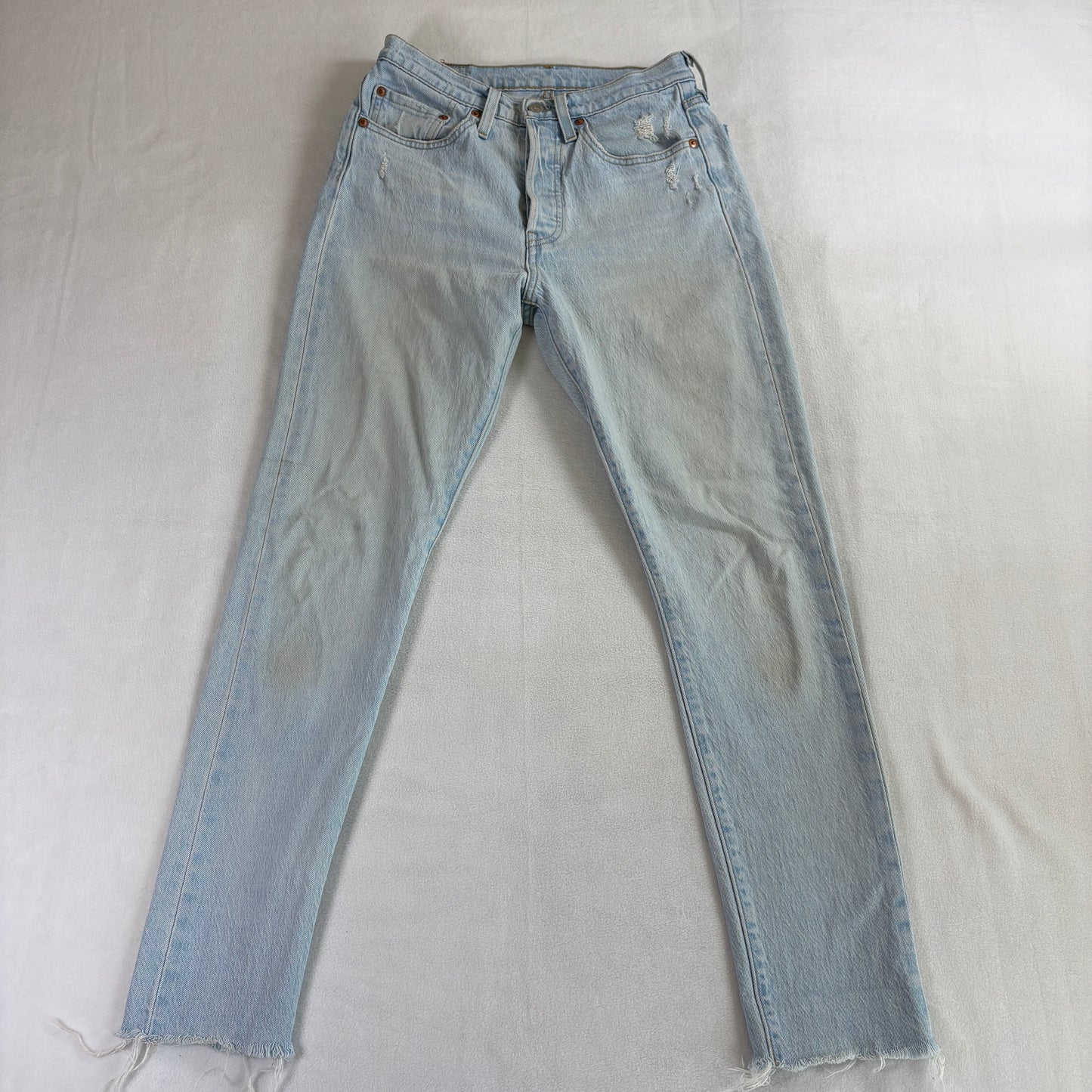 Levi’s 501 Women’s 26x30 Straight Light Wash Distressed Raw Hem Jeans