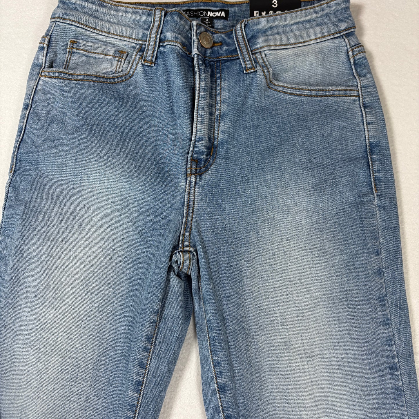 Fashion Nova Womens Jeans Size 3 Light Wash High Rise Flare Bootcut NWT Y2K