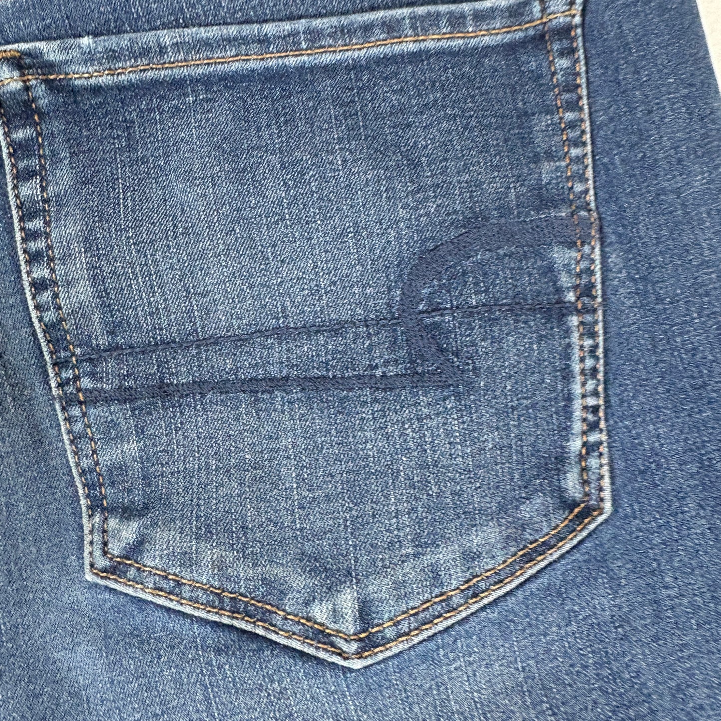 American Eagle Womens Jeans 14R Dark Wash Distressed Ripped Stretch Denim Y2K