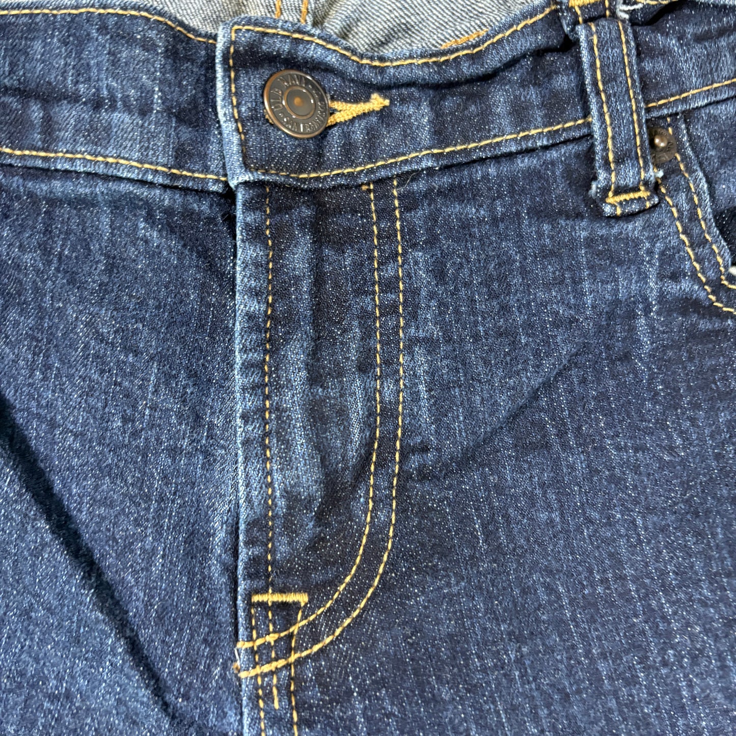 Old Navy Womens Jeans Size 12 Dark Wash Straight Leg Stretch Denim Classic Fit