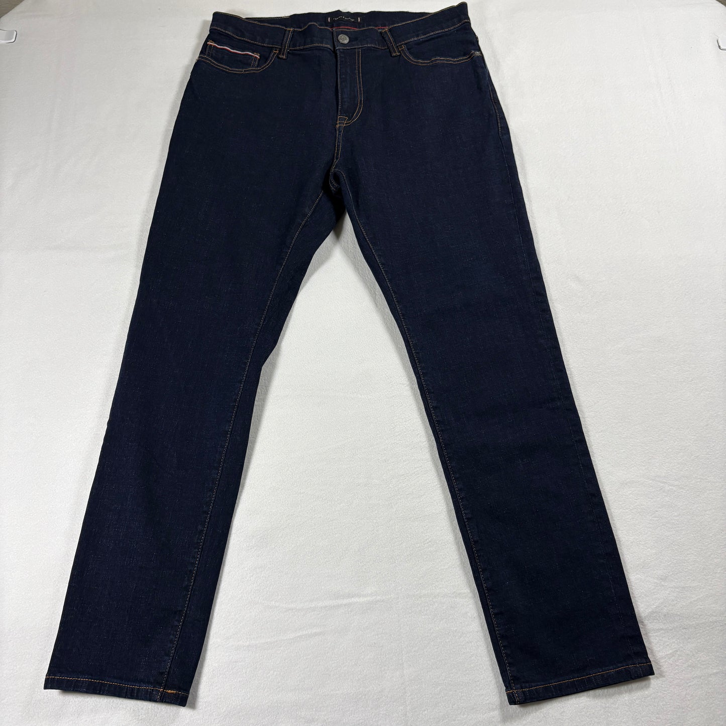 Tommy Hilfiger Jeans Mens 34x30 Dark Wash Straight Denim Stretch Classic Style X