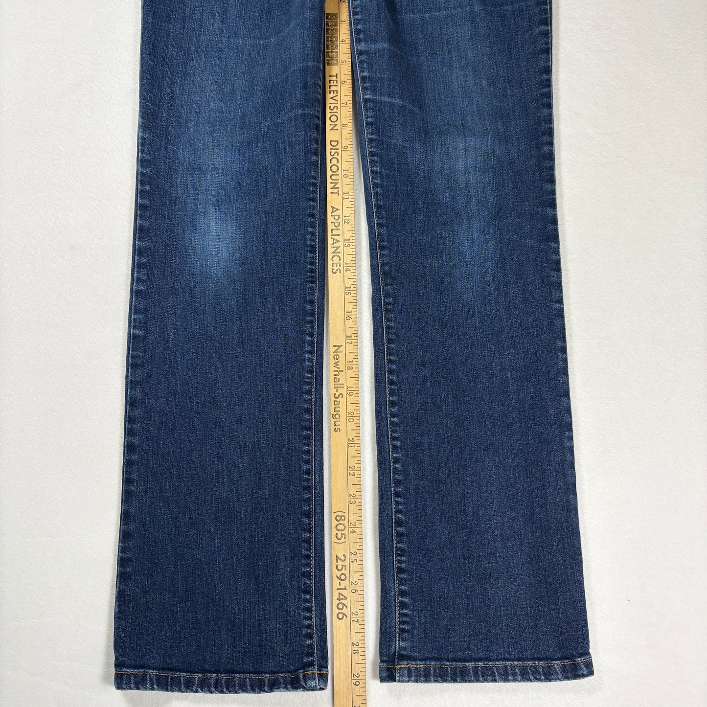 St Johns Bay Womens Jeans Size 12 Blue Straight Leg Stretch Denim Classic Fit