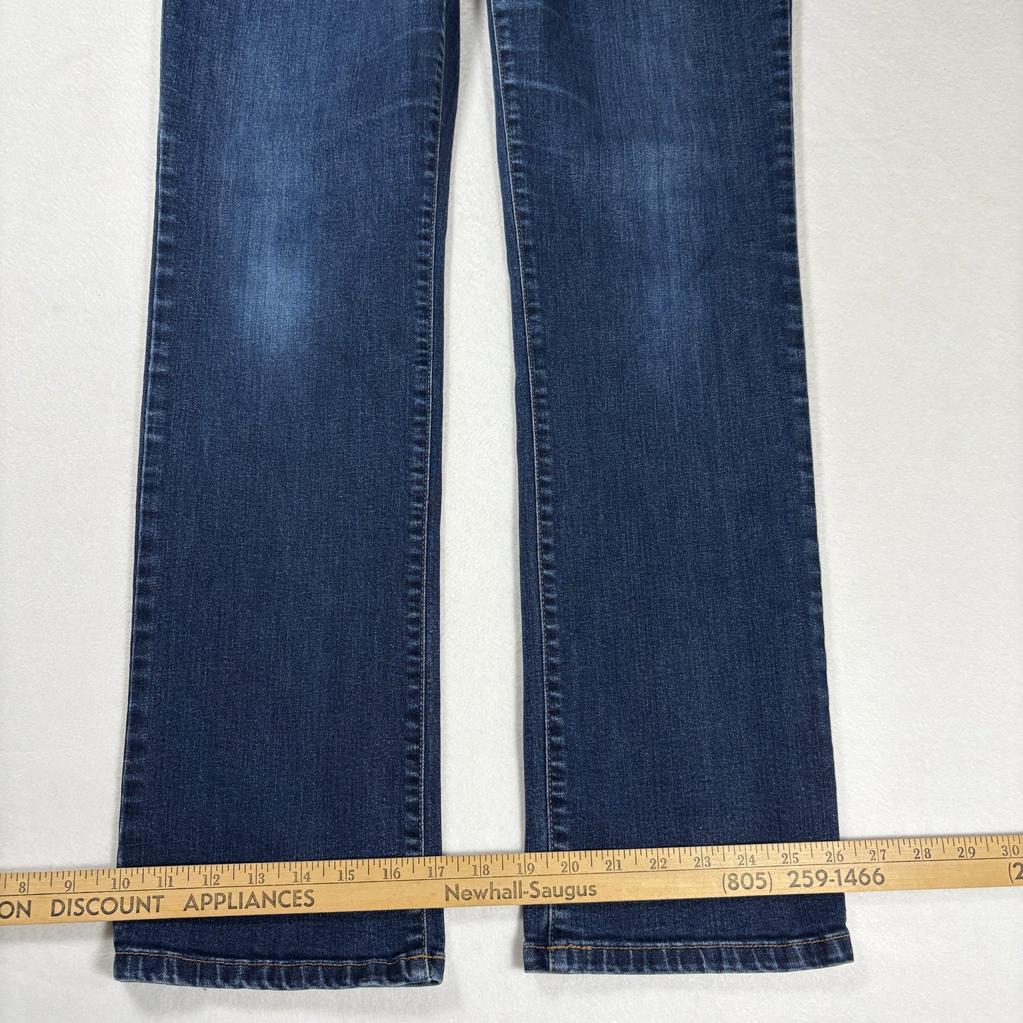 St Johns Bay Womens Jeans Size 12 Blue Straight Leg Stretch Denim Classic Fit