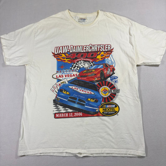 Mens XL NASCAR UAW DaimlerChrysler 400 2006 Racing Graphic Tshirt Vintage Tee