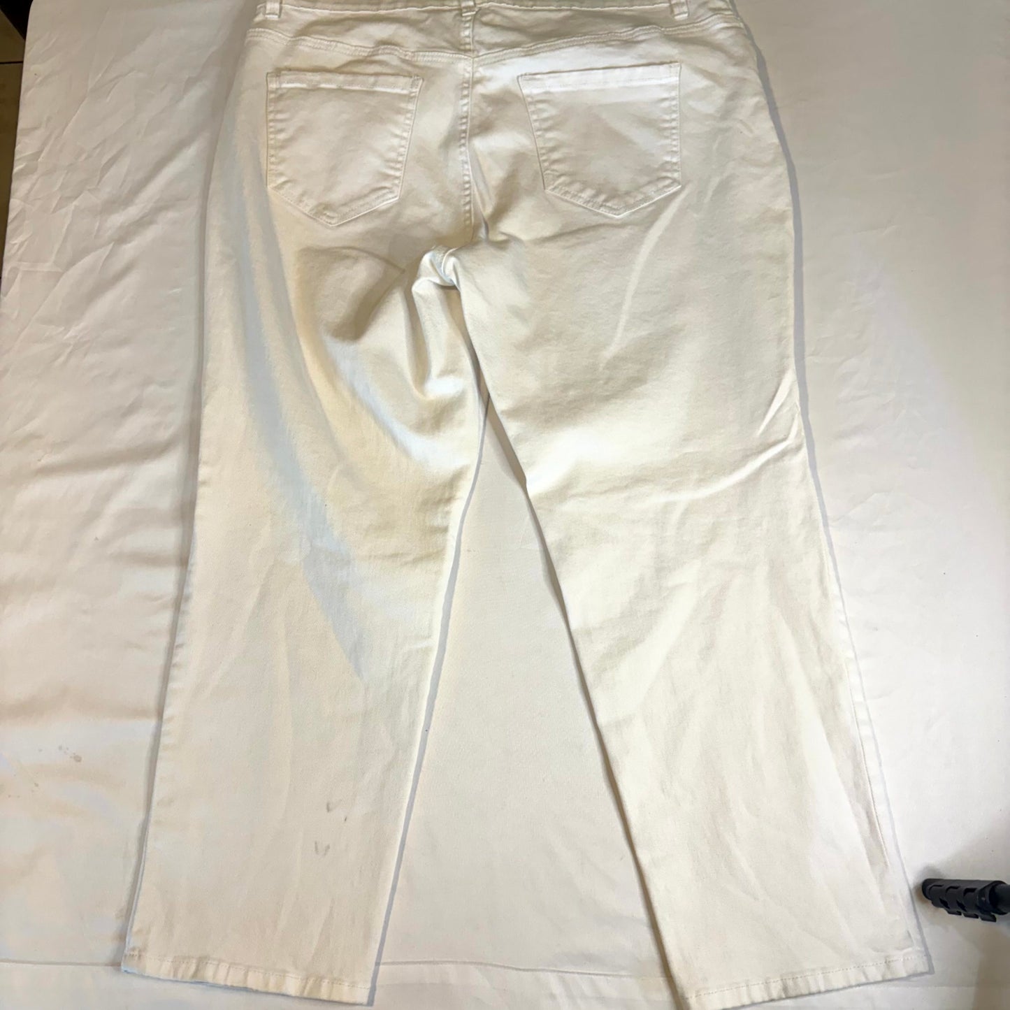 Gloria Vanderbilt Women’s Amanda Jeans 18W White Straight Leg Classic Fit Plus Size