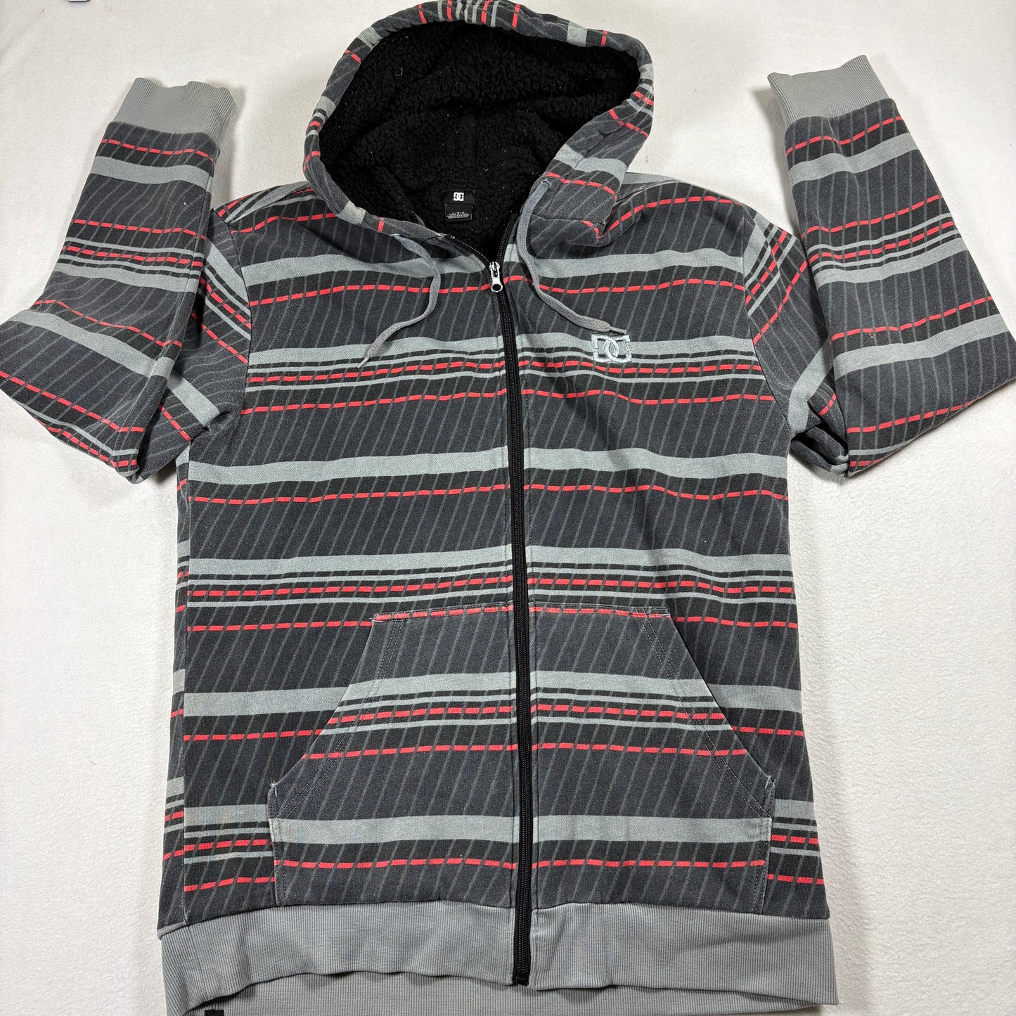 DC Shoes Mens Sherpa Lined Zip Hoodie Large Gray Red Stripe Skate Streetwear