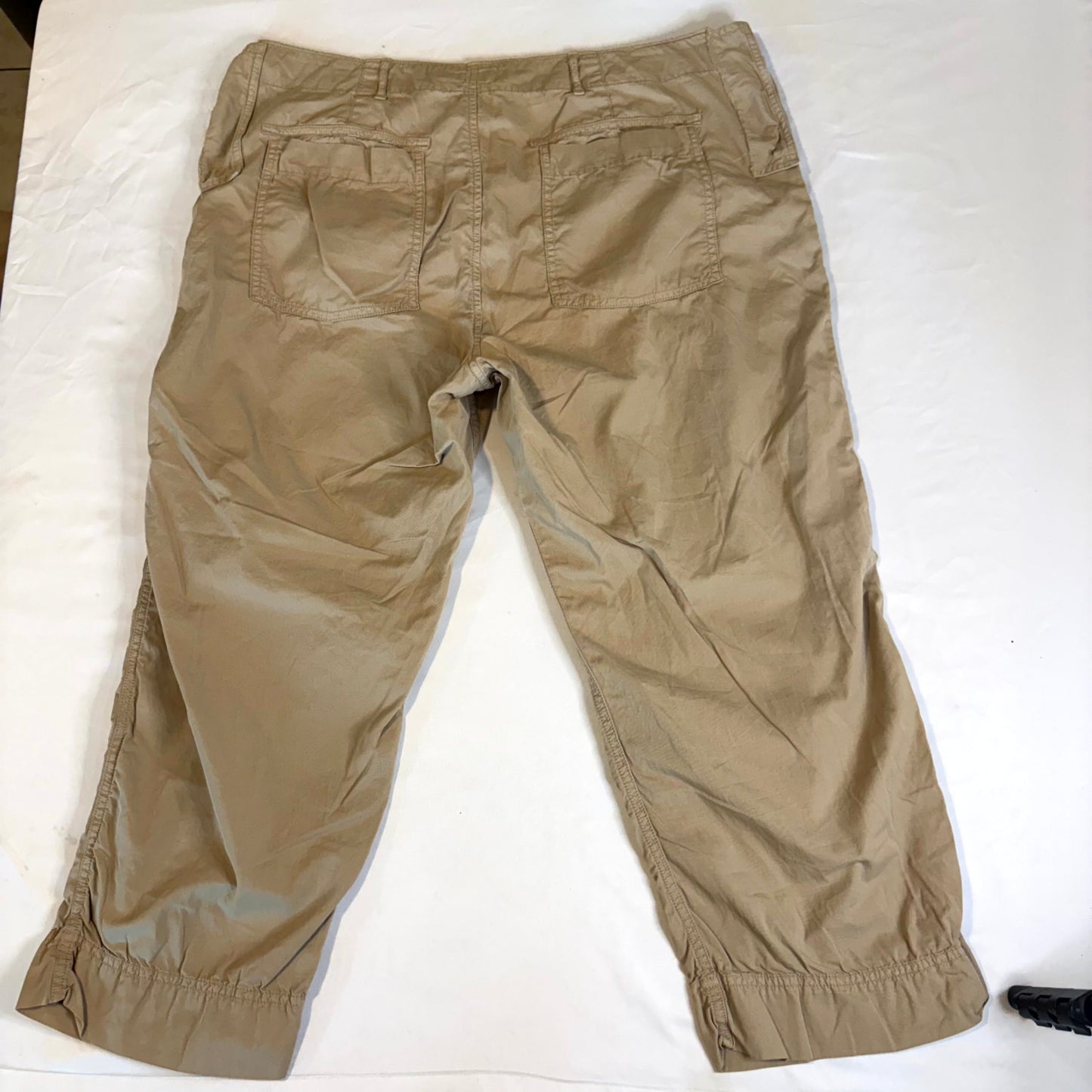 Lauren Ralph Lauren Women’s Pants Size 16 Beige Cargo Capri Cropped Casual Cotton