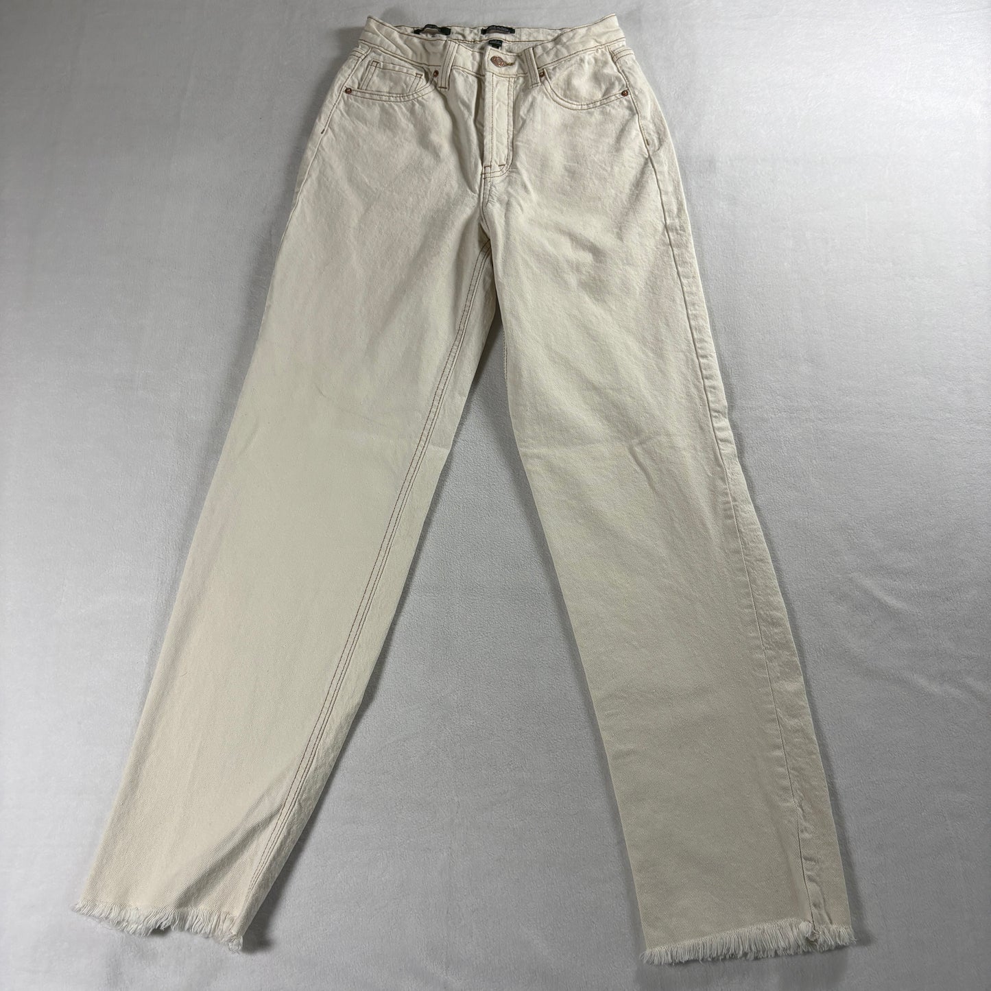 Wild Fable High Rise Straight Jeans Womens 2 Cream Frayed Hem Raw Edge