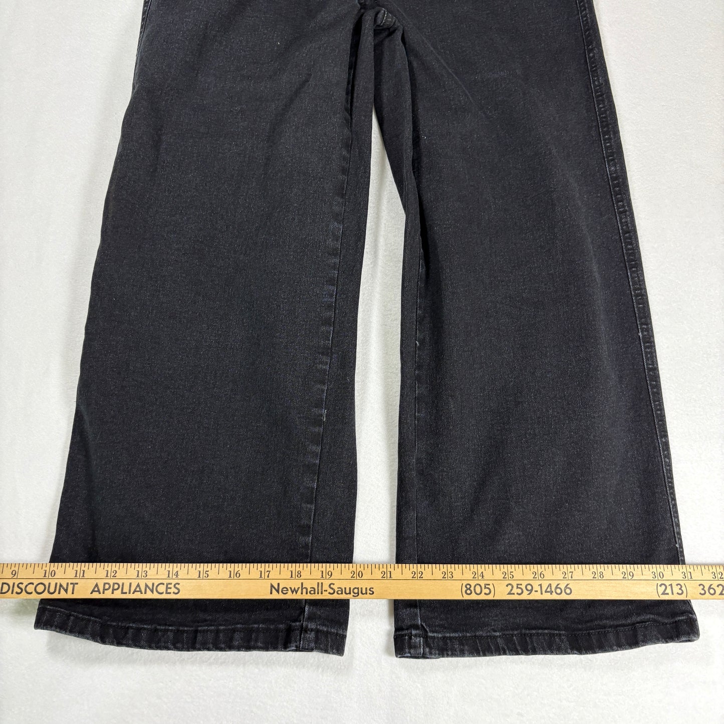 Womens Black High Rise Jeans Size 8 Straight Leg Button Fly Y2K 90s Denim