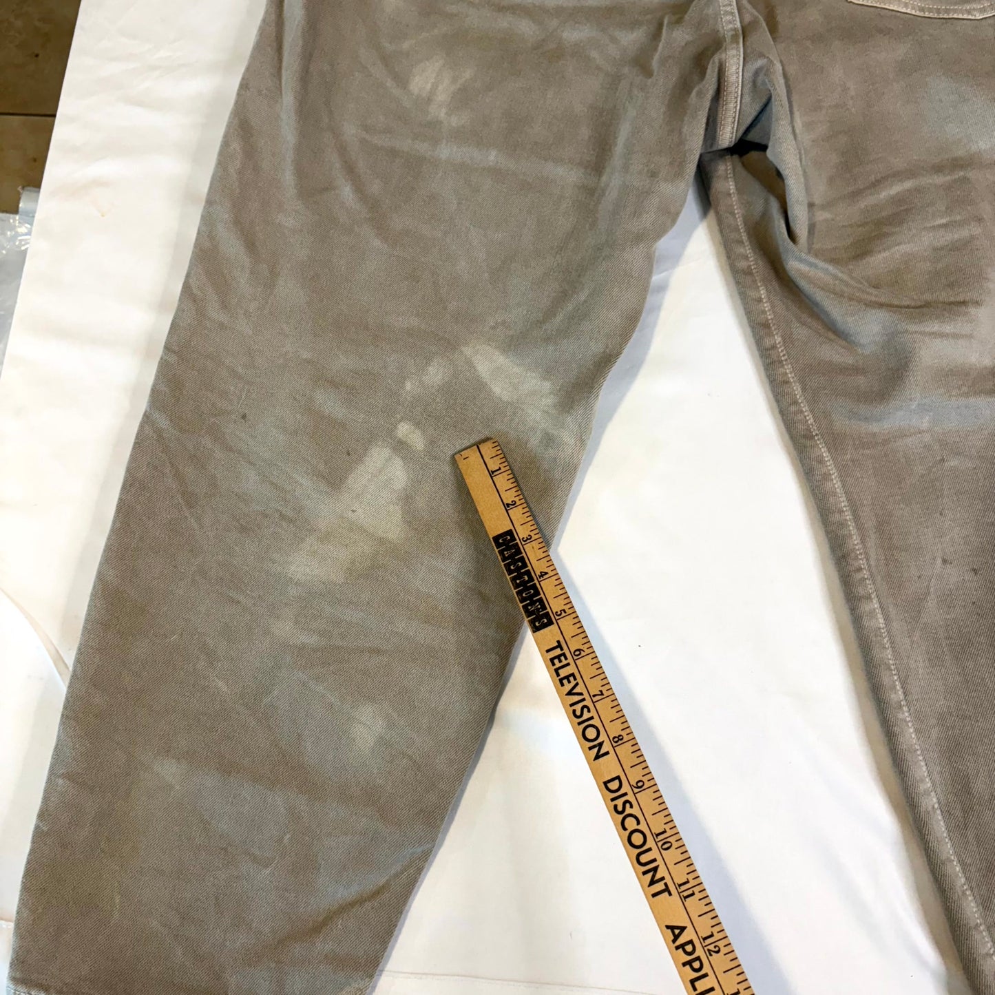 Old Navy OG Straight High-Rise Gray Jeans Women's 20 Secret-Smooth Pockets