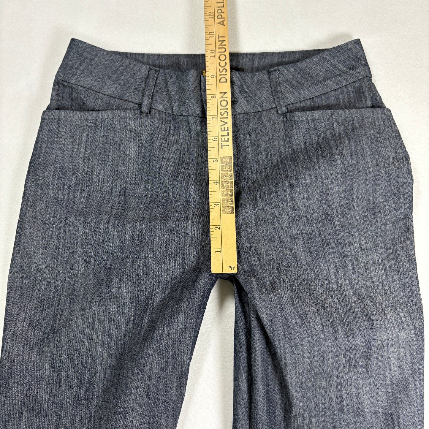 Lee Womens Straight Leg Jeans Size 6 Short Gray Mid Rise Stretch Secretly Shapes