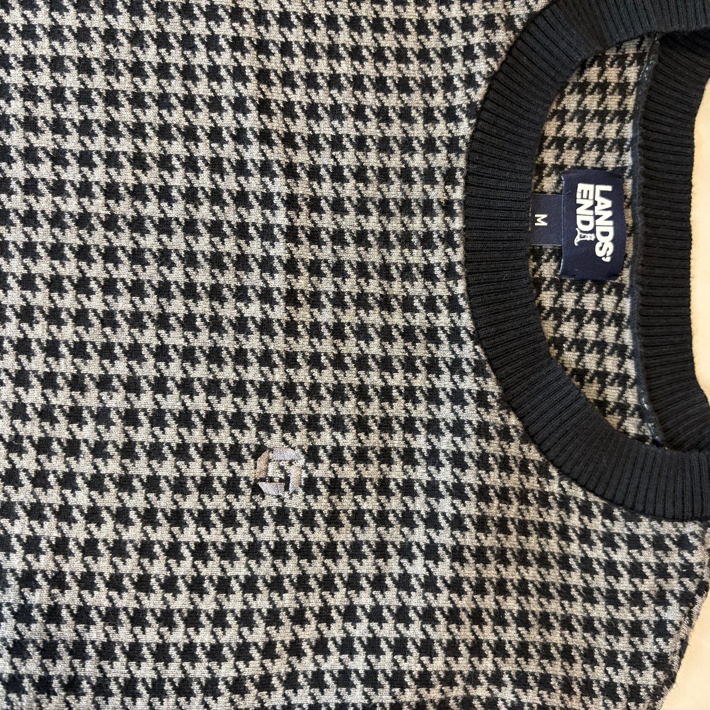 Lands’ End Men’s Sweater M 38-40 Black Gray Houndstooth Crewneck Pullover
