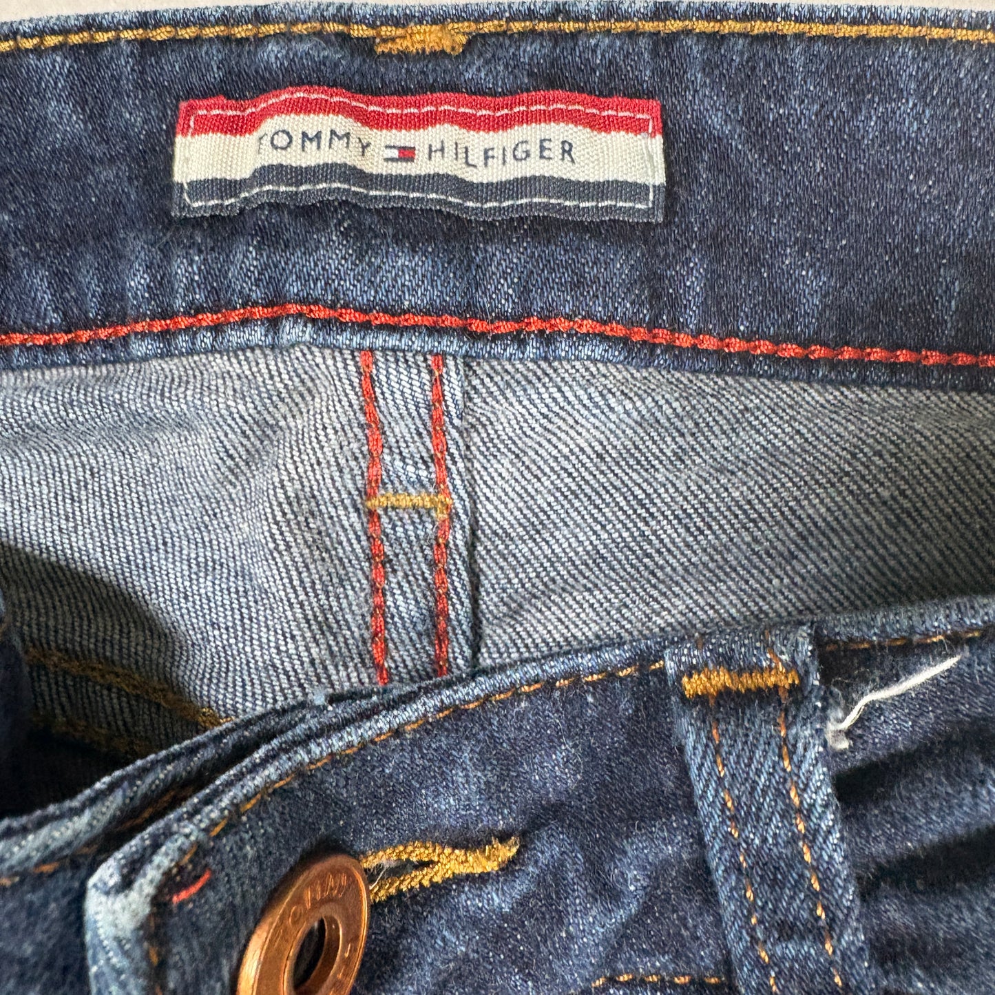 Tommy Hilfiger Womens Jeans Dark Wash Size 8 Straight Leg Denim Y2K Classic