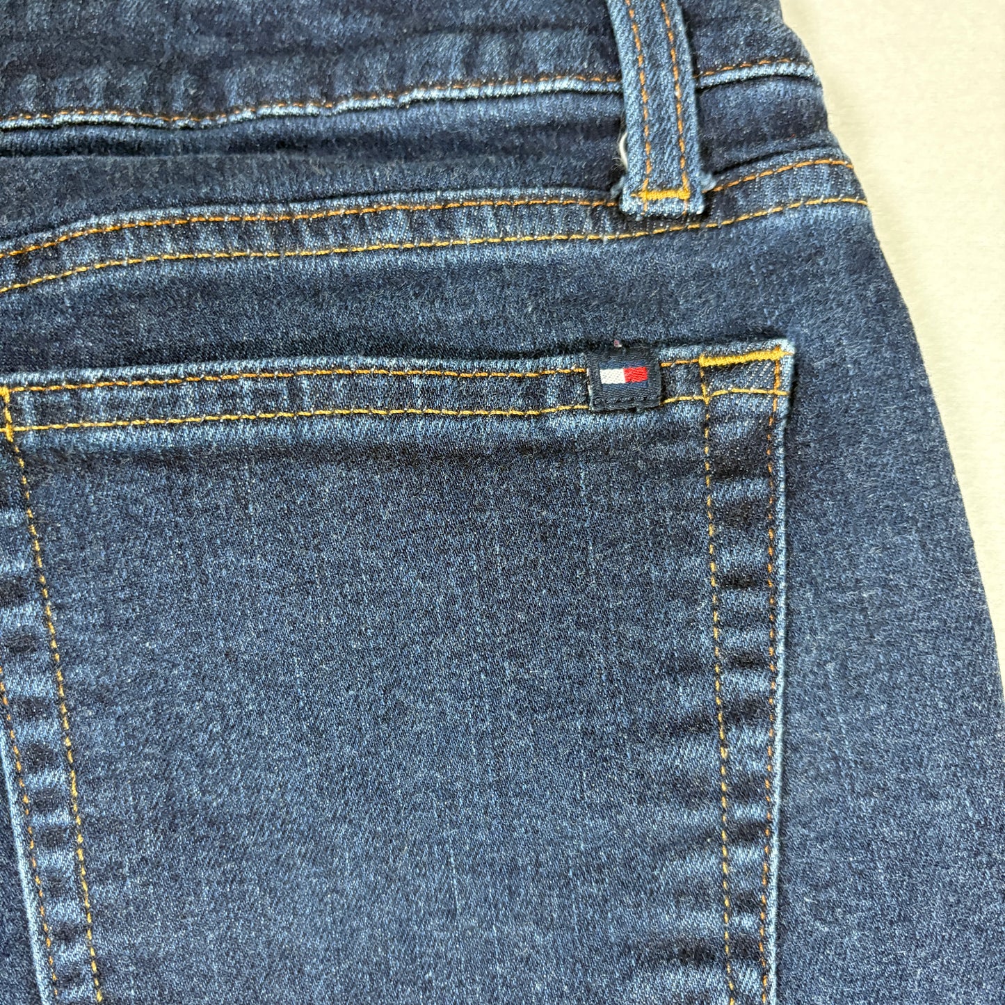 Tommy Hilfiger Womens Jeans Dark Wash Size 8 Straight Leg Denim Y2K Classic