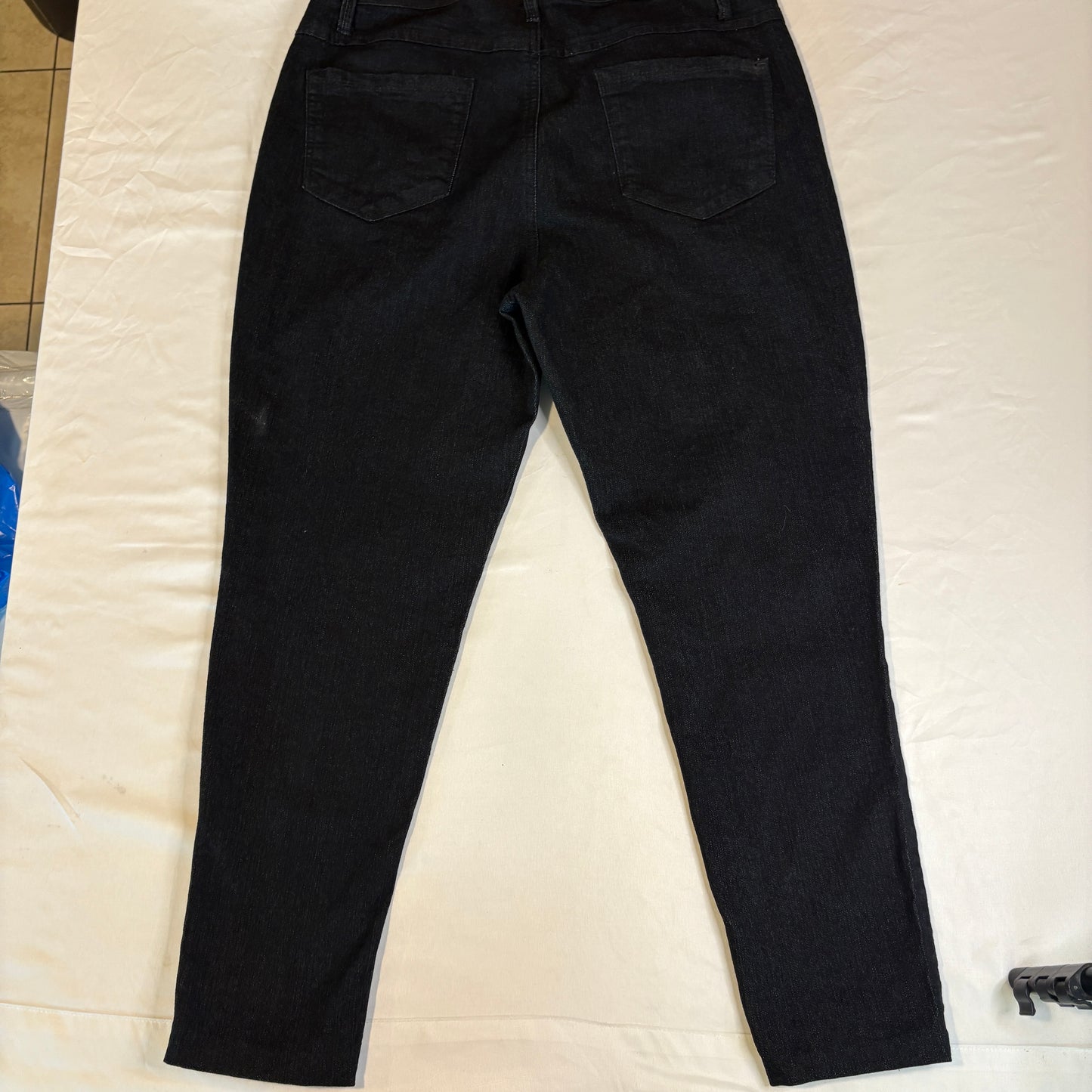Hybrid Company Women’s Black Stretch Skinny Jeans Size 16 High Rise Denim Pants