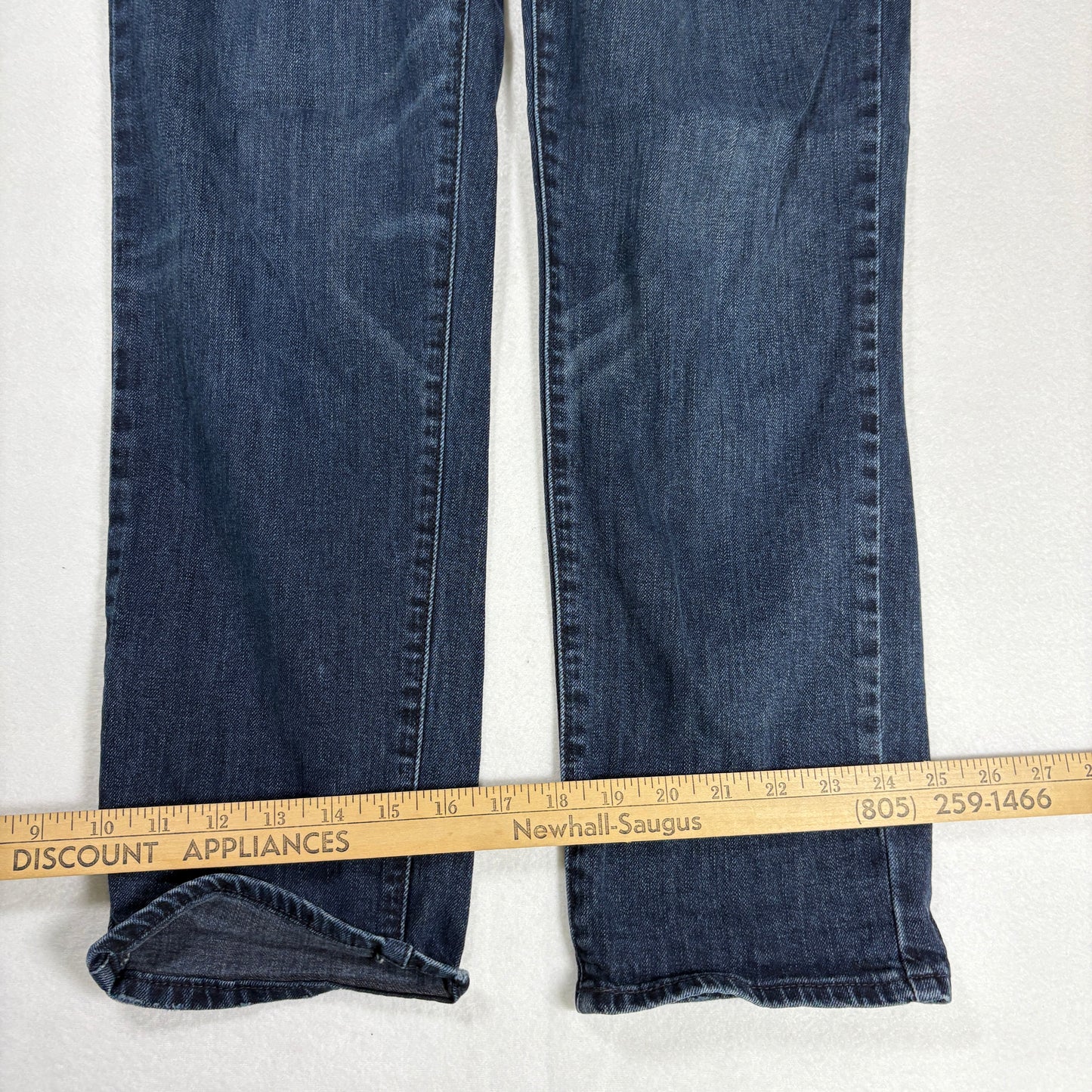 Levis Womens Boyfriend Jeans 29 Dark Wash Relaxed Fit Denim Casual Y2K Vintage