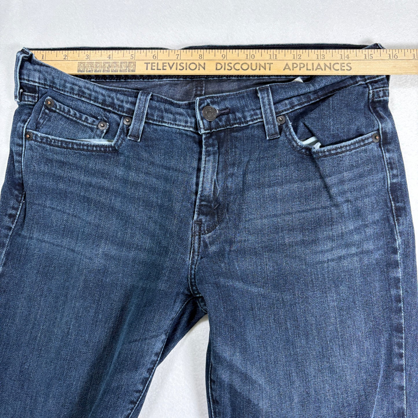 Levis Womens Boyfriend Jeans 29 Dark Wash Relaxed Fit Denim Casual Y2K Vintage