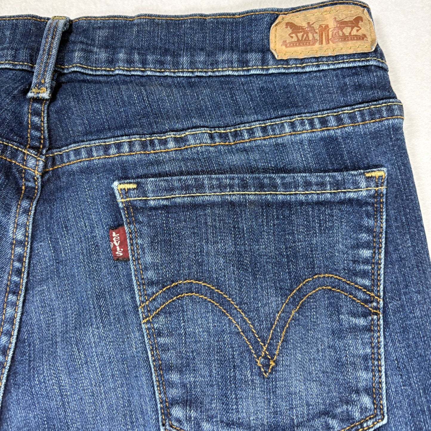 Levis Womens 505 Straight Leg Jeans 8 Blue Mid Rise Classic Denim Y2K Vintage
