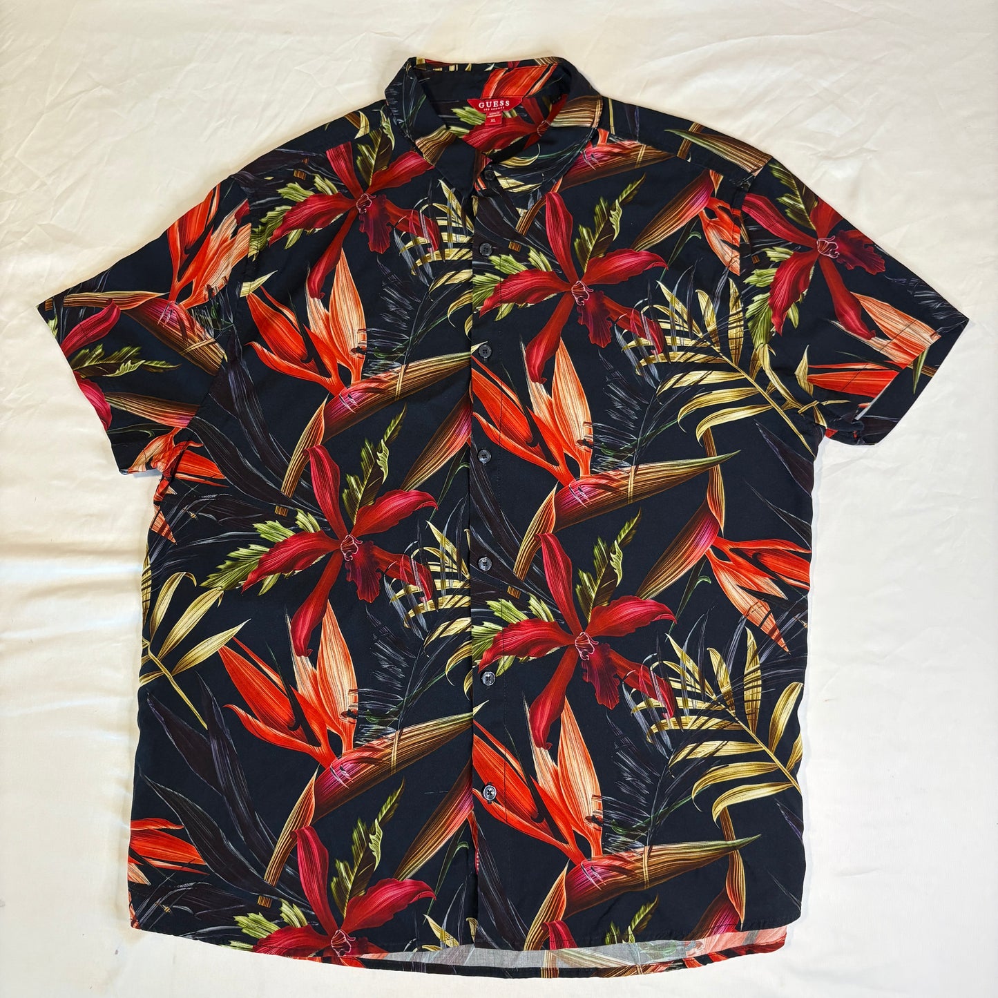 Guess Los Angeles XL Short Sleeve Hawaiian Shirt Black Red Tropical Floral