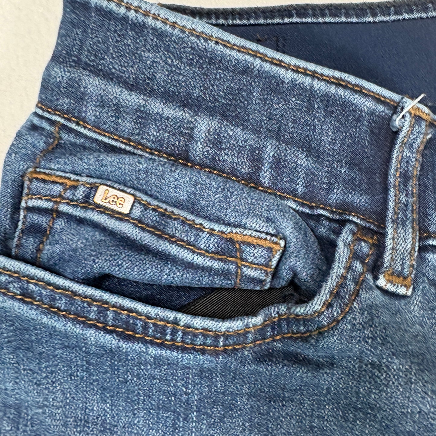 Lee Womens Straight Leg Jeans 8 Blue Flex Motion Mid Rise Regular Fit Stretch