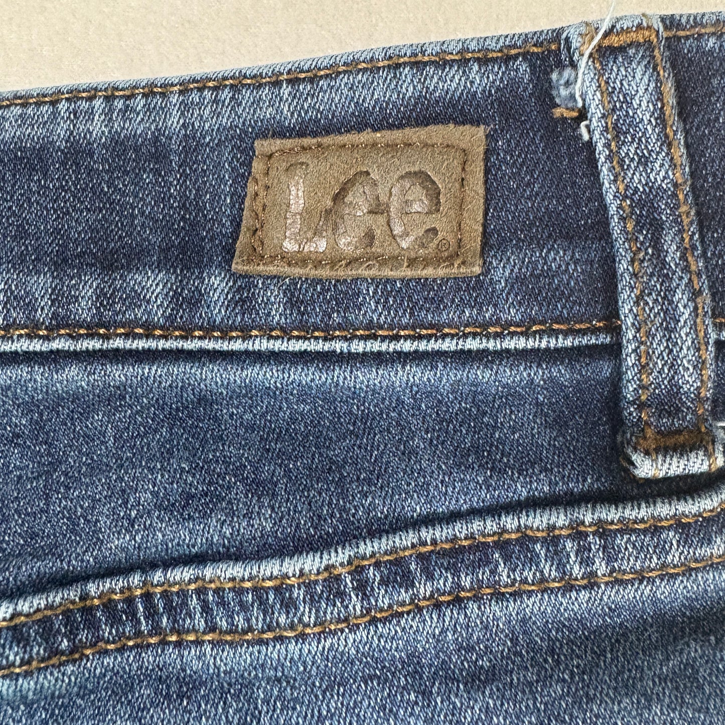 Lee Womens Straight Leg Jeans 8 Blue Flex Motion Mid Rise Regular Fit Stretch