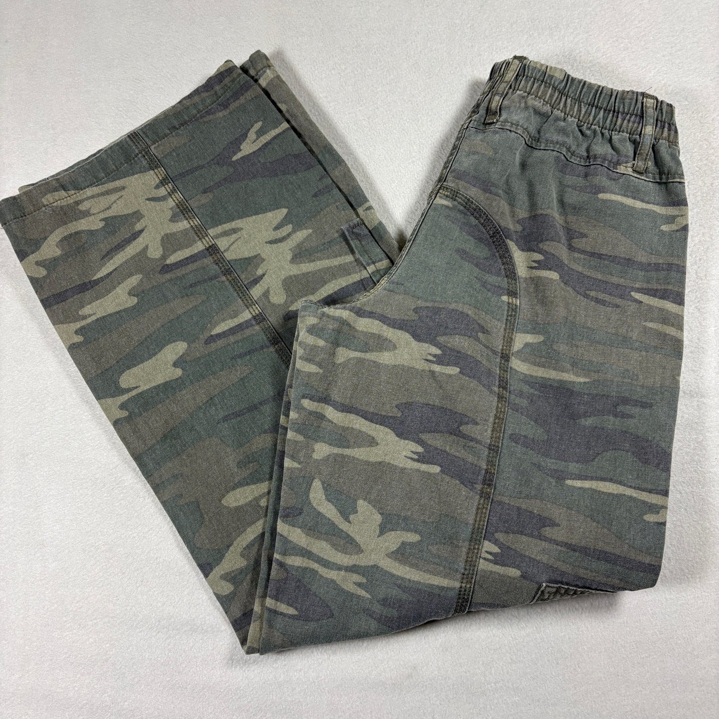 Sixty-Six Los Angeles Womens Camo Cargo Pants Size 3 Y2K Grunge Streetwear