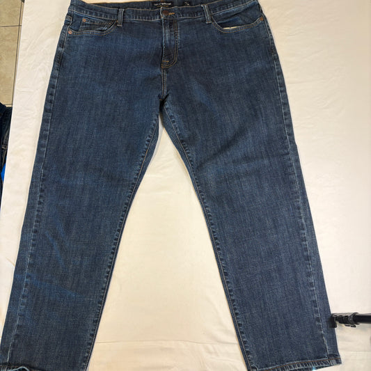 Lucky Brand 42x30 Men’s Blue Denim Jeans Classic Straight Fit Comfort Stretch