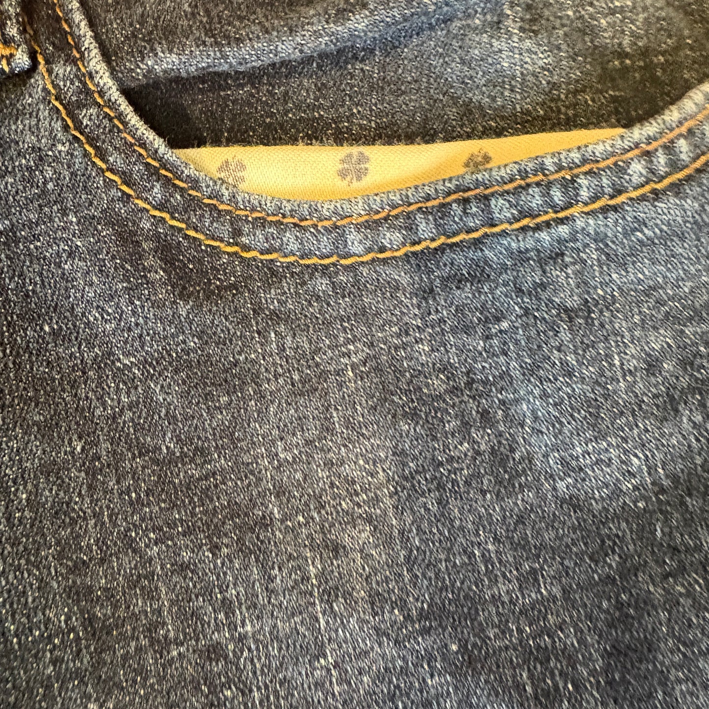 Lucky Brand 42x30 Men’s Blue Denim Jeans Classic Straight Fit Comfort Stretch