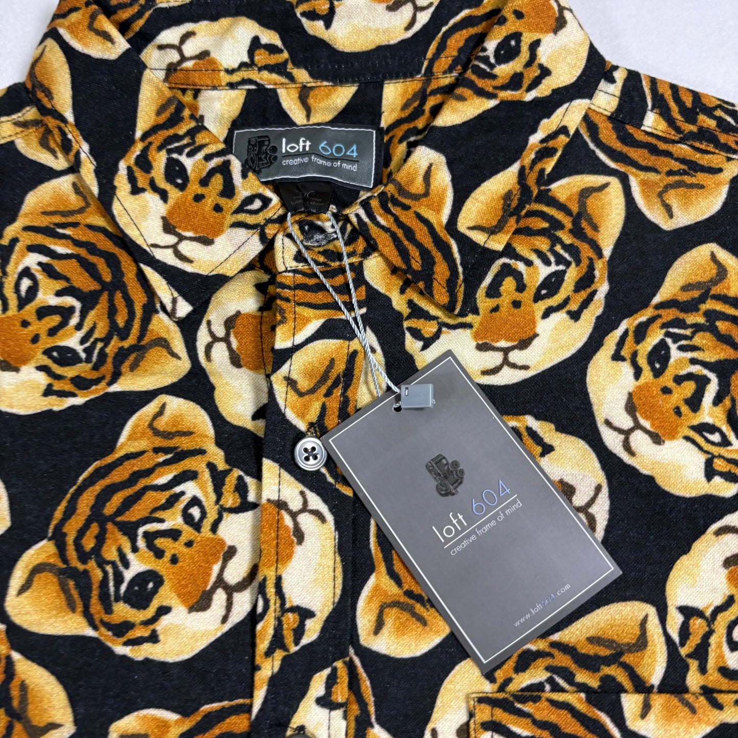 Loft 604 mens button shirt L Black Orange Tiger Print Long Sleeve Casual Y2K