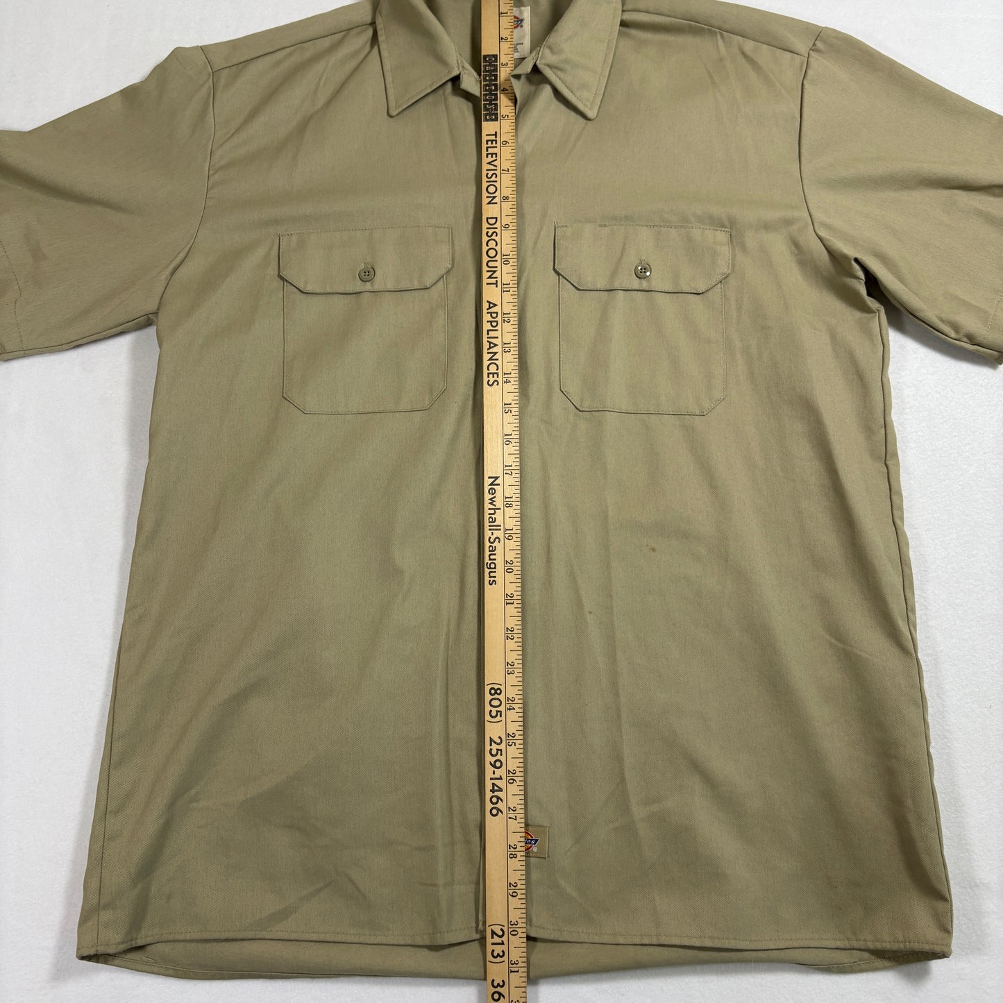 Dickies mens work shirt L Khaki Short Sleeve Button Front Twill Y2K Skate Grunge