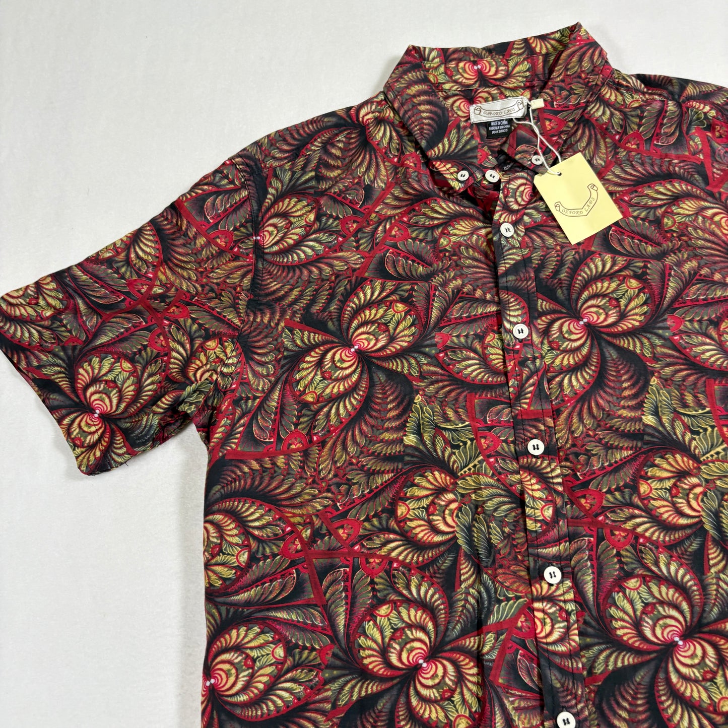 Oxford Lads mens shirt M Red Black Paisley Floral Button Front Short Sleeve Y2K