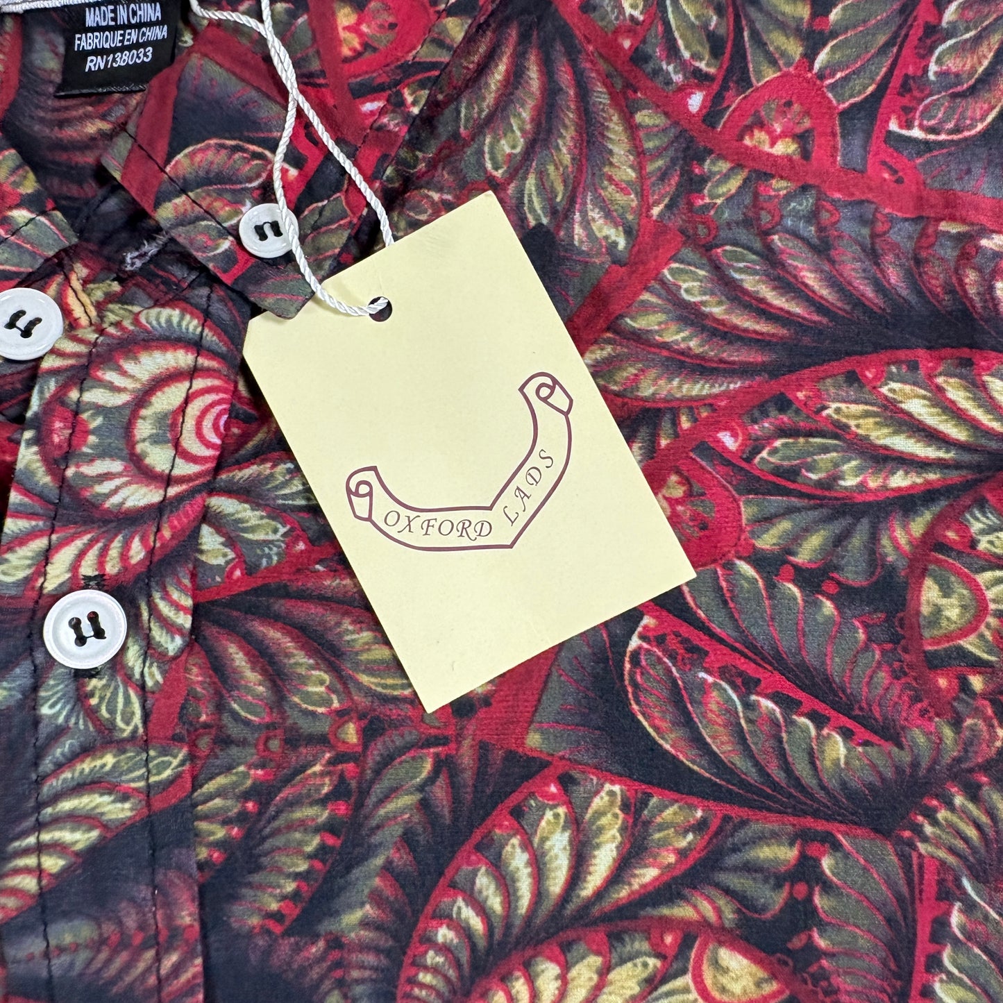 Oxford Lads mens shirt M Red Black Paisley Floral Button Front Short Sleeve Y2K