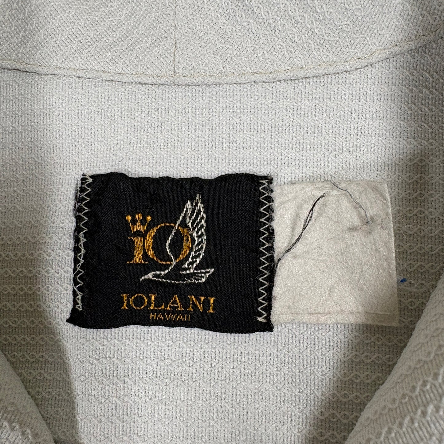 Iolani Hawaii Shirt Mens Large White Red Tribal Belted Vintage 70s Aloha