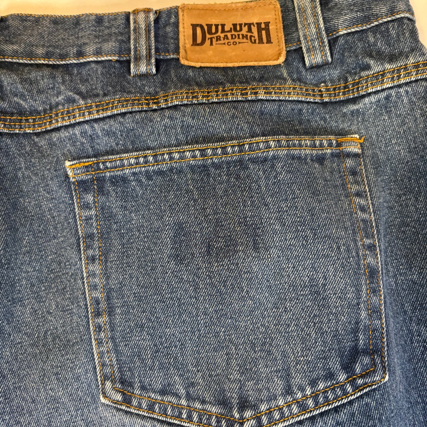 Duluth Trading Co. Jeans Men’s 48x28 Blue Denim 100% Cotton Workwear