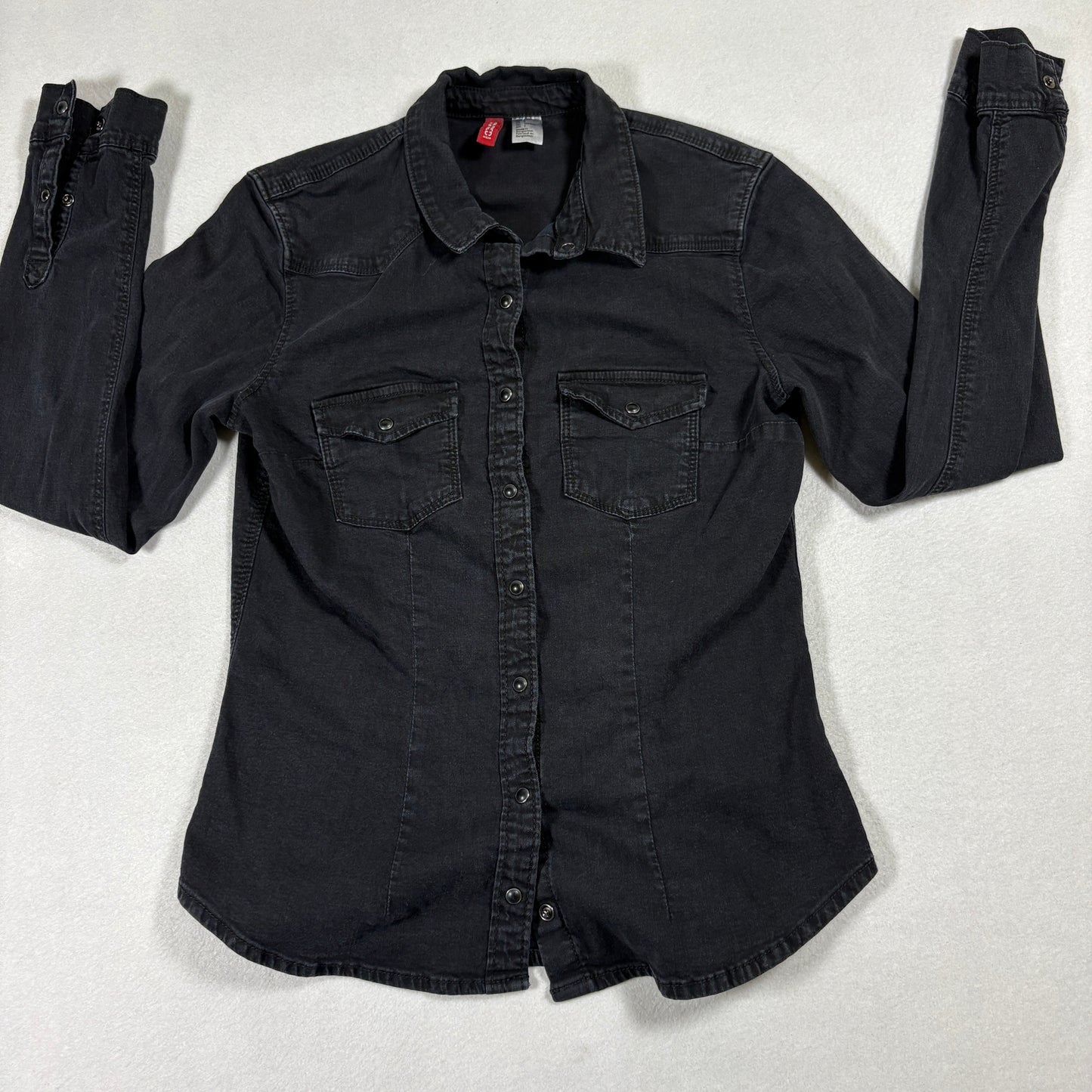 H&M Denim Shirt Womens Size 6 Black Fitted Western Button Up Y2K Grunge