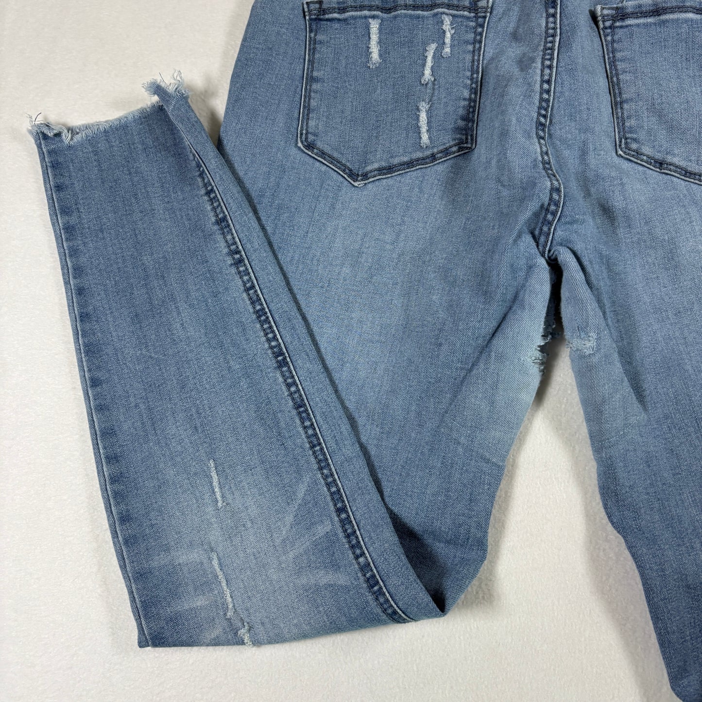 Kenneth Cole Reaction Womens Jeans 10 Kate Skinny Light Wash Y2K Distressed