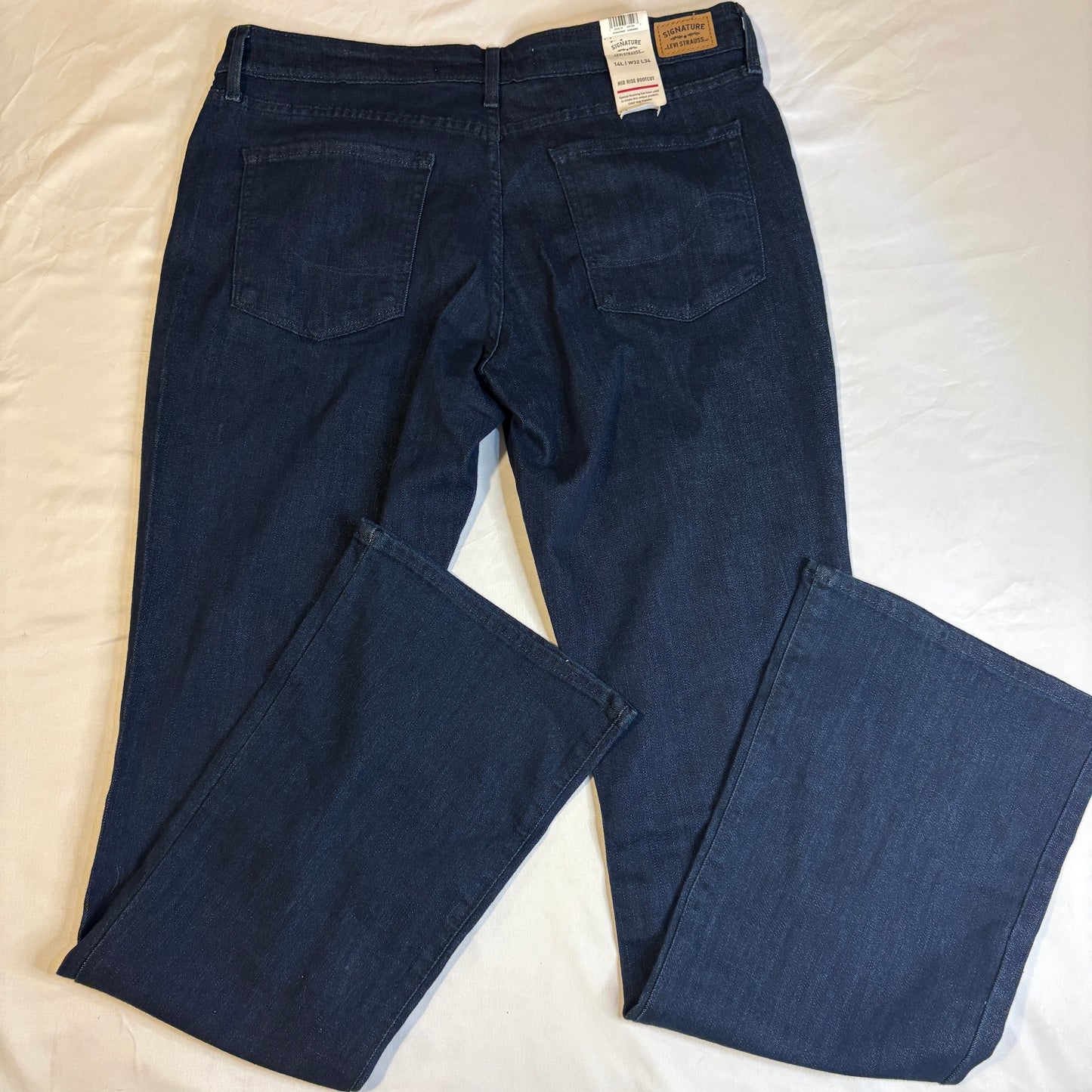 Signature Levi Strauss Baggy Bootcut Jeans 14L W32 L34 Dark Wash Stretch