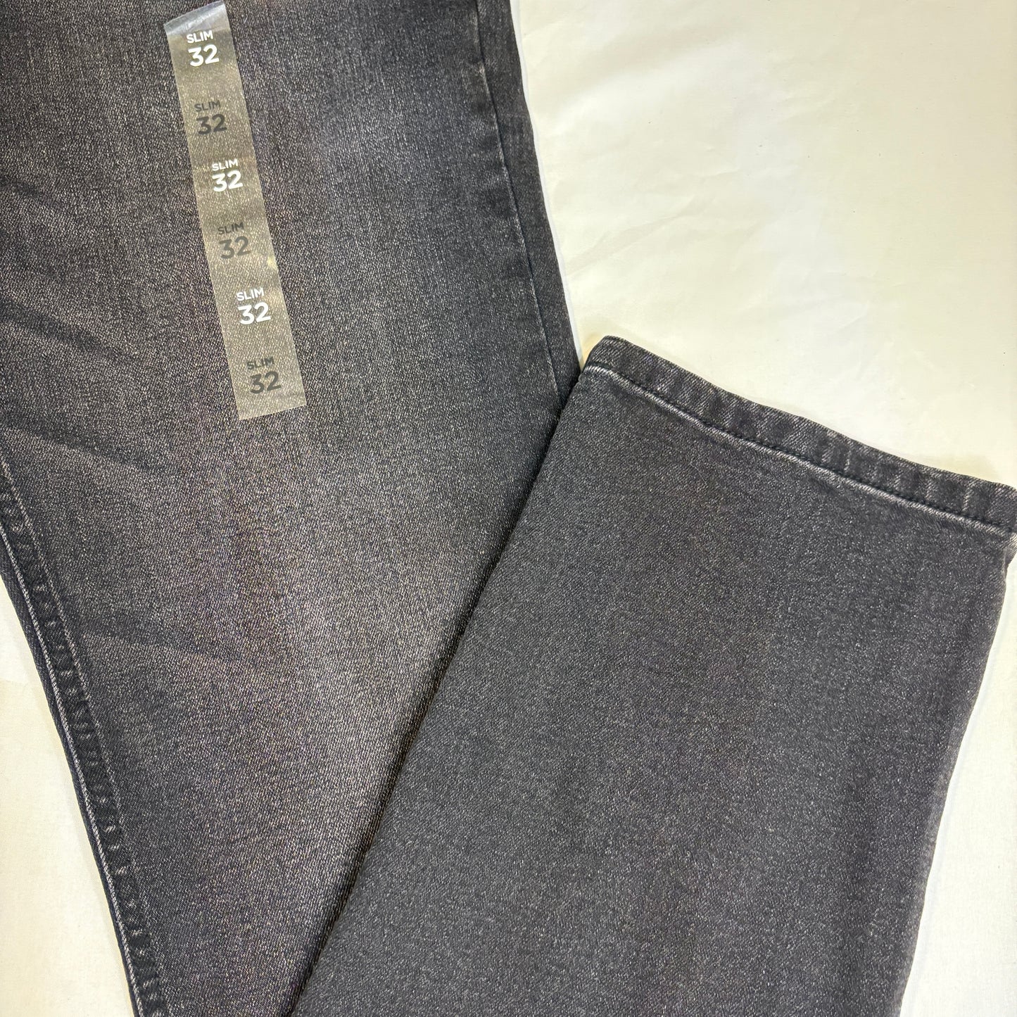 Forever 21 Men’s Slim Jeans 32x32 Black Wash Stretch Denim Modern Casual Pants NWT