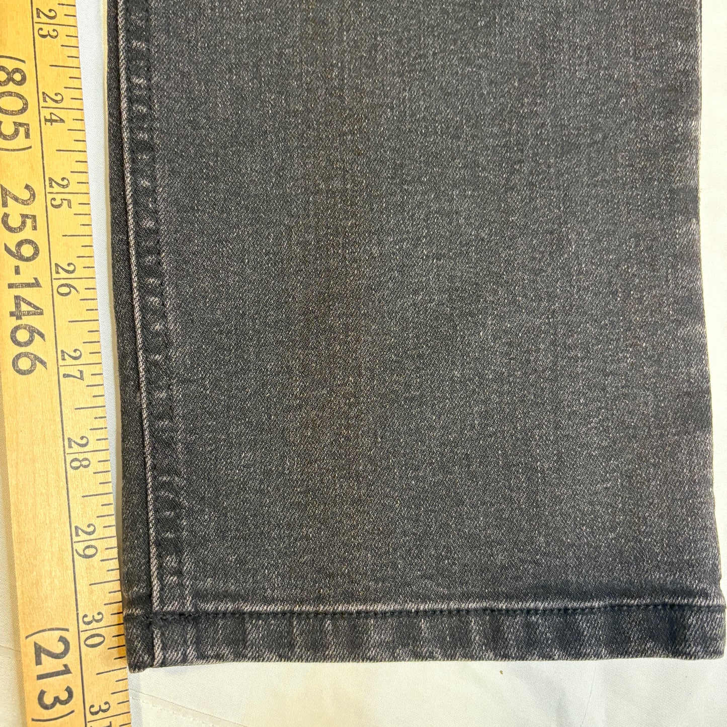 Forever 21 Men’s Slim Jeans 32x32 Black Wash Stretch Denim Modern Casual Pants NWT