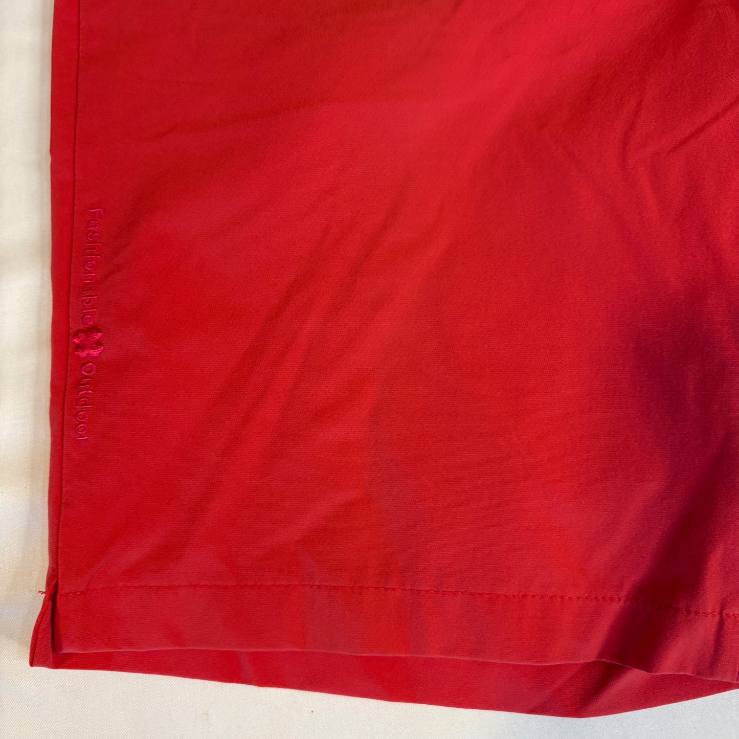 Dracaena Men’s Red Polyester Shorts Size 27 Elastic Waist Casual Outdoor Sportswear