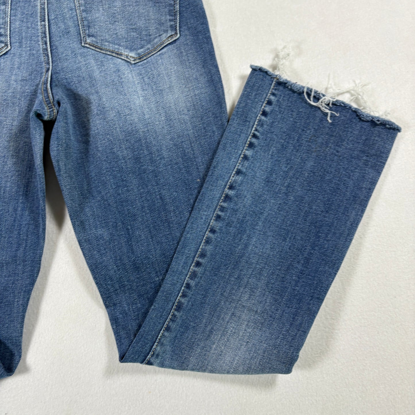 RSQ Womens Jeans 3/26 Sydney Crop Flare Raw Hem Y2K Light Wash Denim