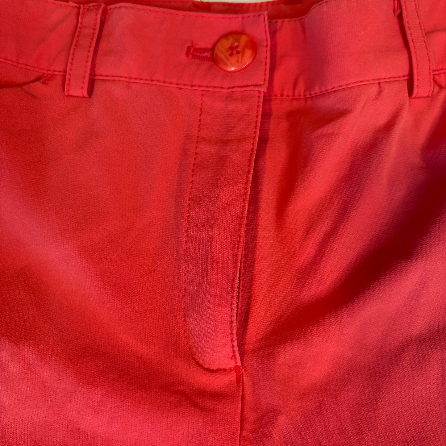 Dracaena Men’s Red Polyester Shorts Size 27 Elastic Waist Casual Outdoor Sportswear