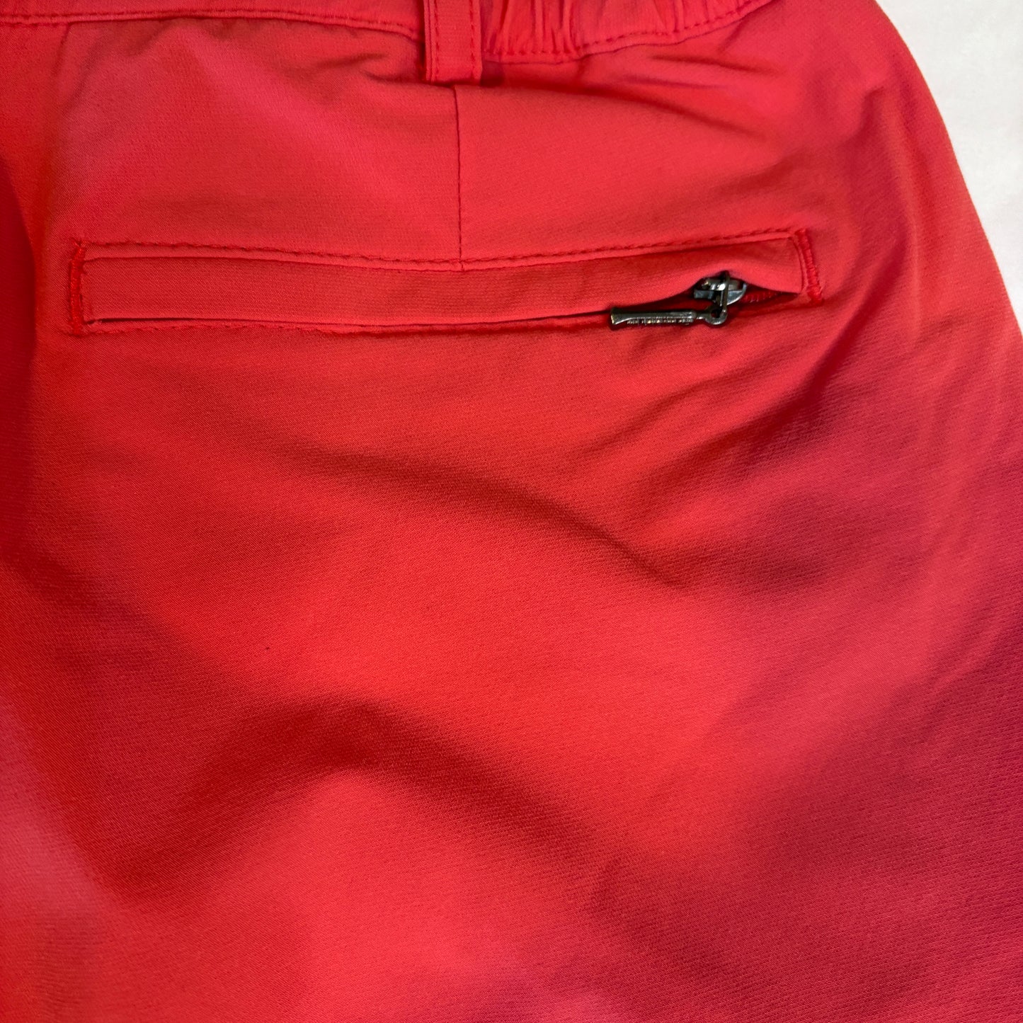 Dracaena Men’s Red Polyester Shorts Size 27 Elastic Waist Casual Outdoor Sportswear
