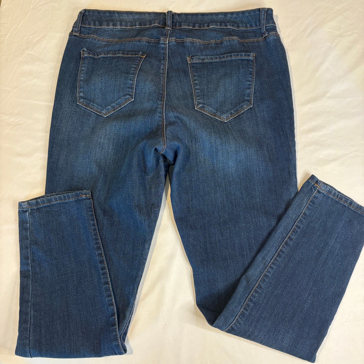 a.n.a Women’s 14W Skinny Jeans Blue Stretch Mid Rise Soft Denim Plus Size Casual
