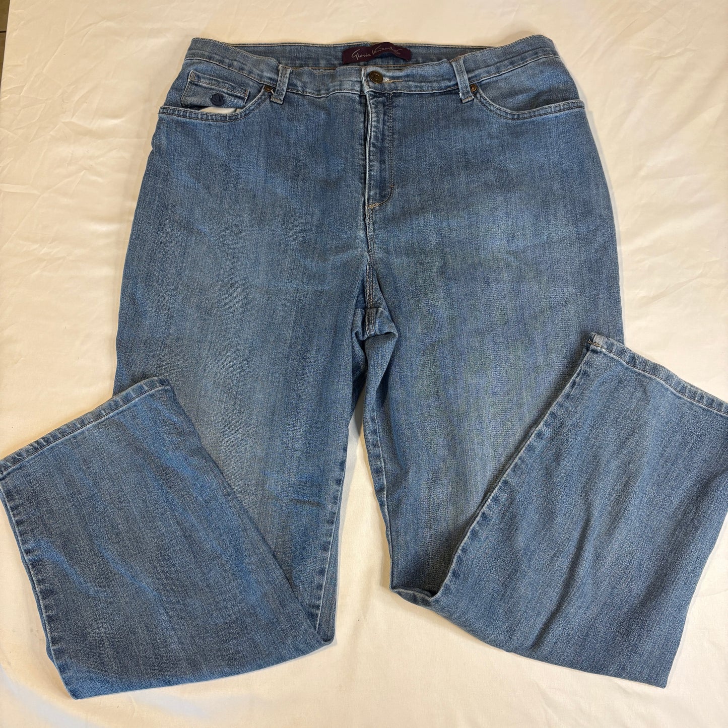 Gloria Vanderbilt Women’s 14 Short Bootcut Jeans Light Wash Stretch Denim Casual