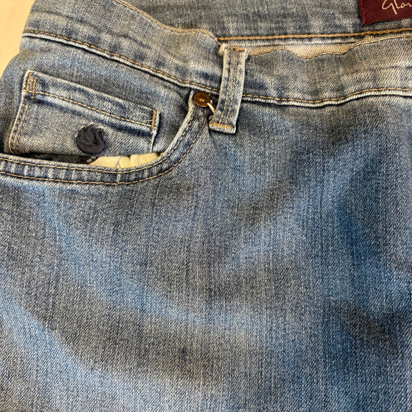 Gloria Vanderbilt Women’s 14 Short Bootcut Jeans Light Wash Stretch Denim Casual